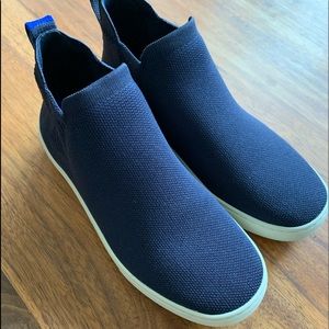 Rothy’s “The Chelsea” 6.5 in Nightfall